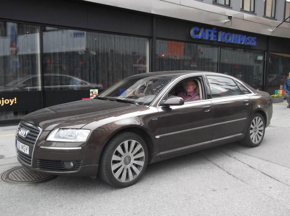 Flemming i sin Audi A8